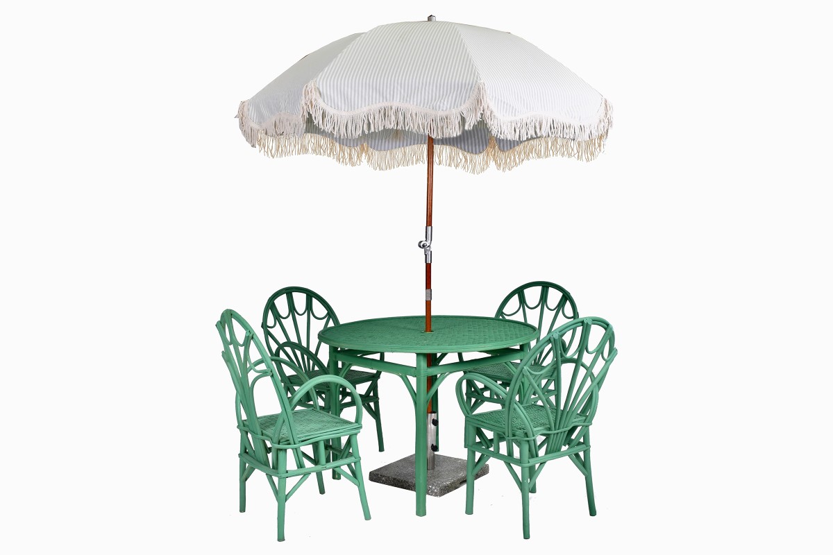 Bentwood dining table and chairs green