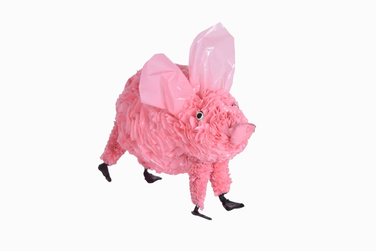 Pink plastic pig large