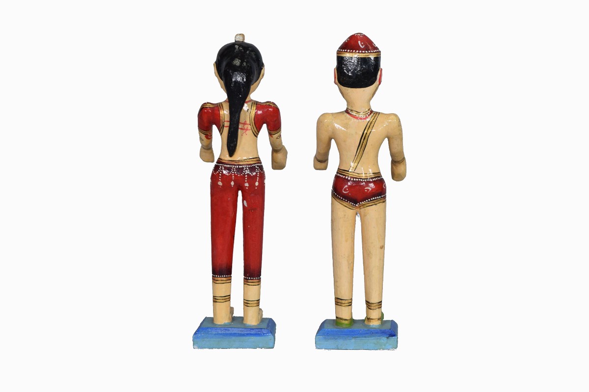 Wooden Indian figurines red rear view