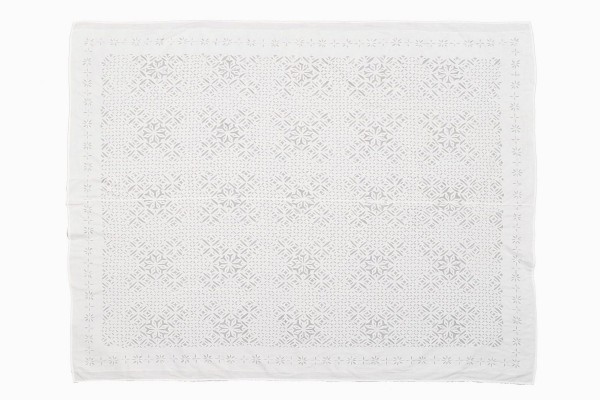 White cotton cutout bedspread geometric flower design