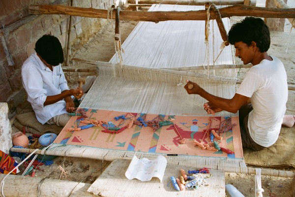 Cotton Dhurrie weaving