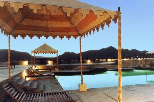 Bespoke canopies for the Oberoi Hotel Jaipur