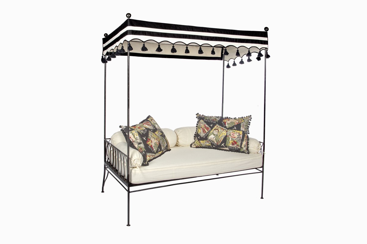 daybed tent