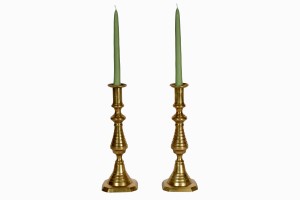 Vintage brass candlesticks Ref 101