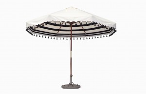 Sunshade black and white stripe lining