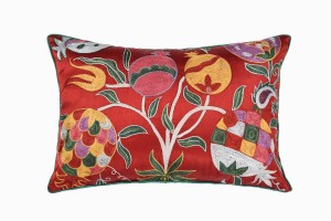 Uzbeki embroidered cushion Ref 40-PG