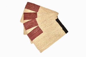 Rectangular table mats black and rust red design