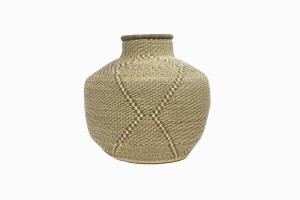 Ghanaian basket Ref 102