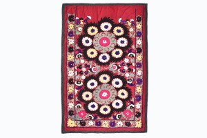 Vintage Uzbeki wall hanging WH88