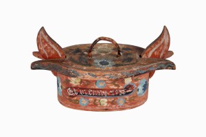 Vintage Norwegian tine box