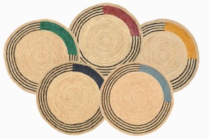 Circular table mats all colours