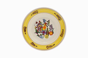 Vintage Romanian plate Ref 8