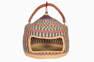 Vintage cat basket with leather handle
