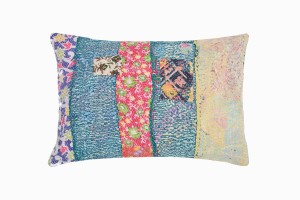 Kantha stitch cushion KAN 3