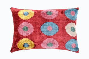 Silk velvet Ikat cushion Ref 224