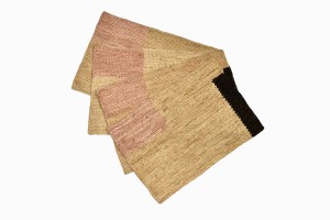 Rectangular table mats black and dusty pink design